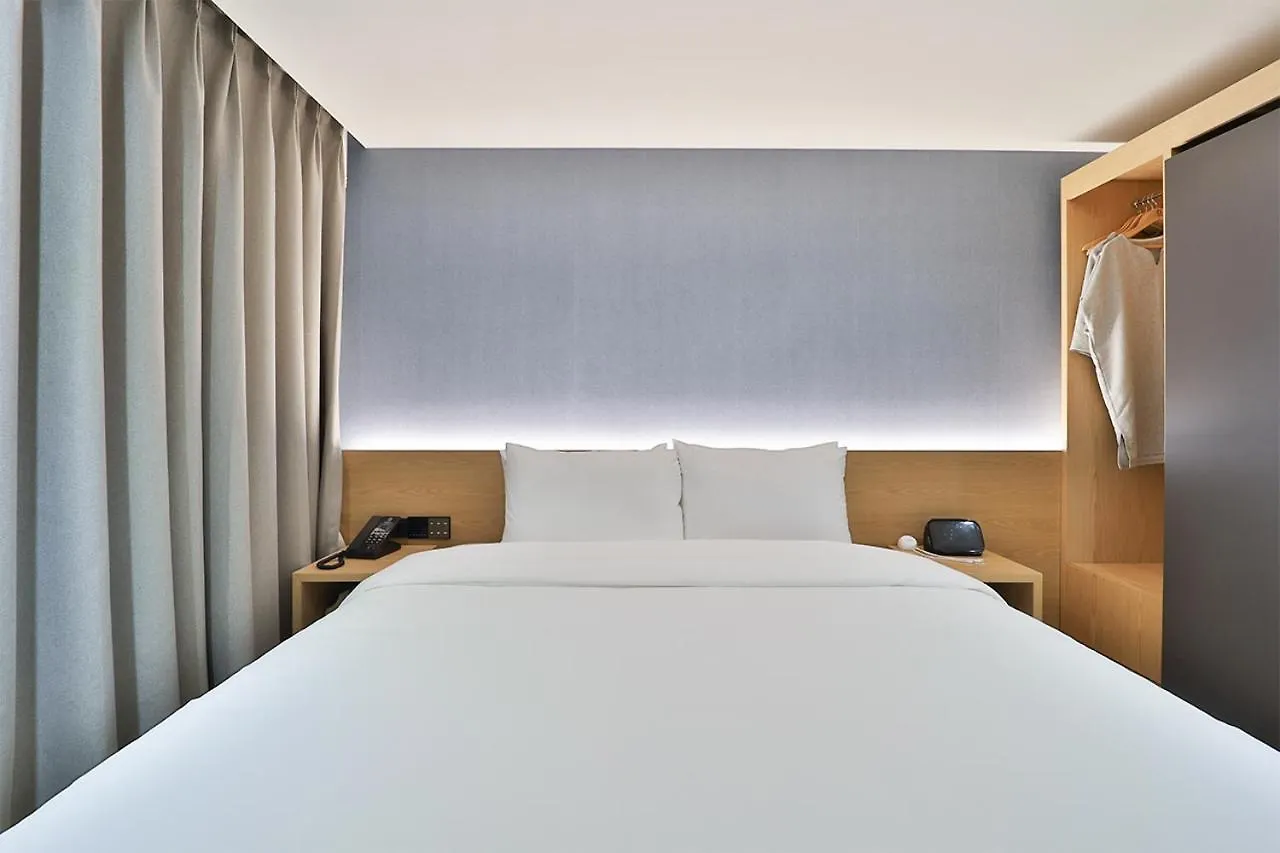 Custom Hotel Ульсан