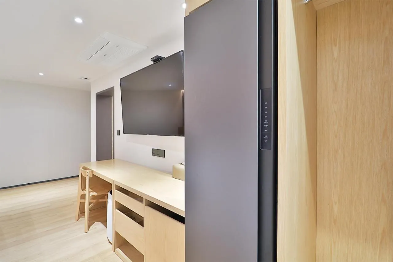 Custom Hotel Ульсан