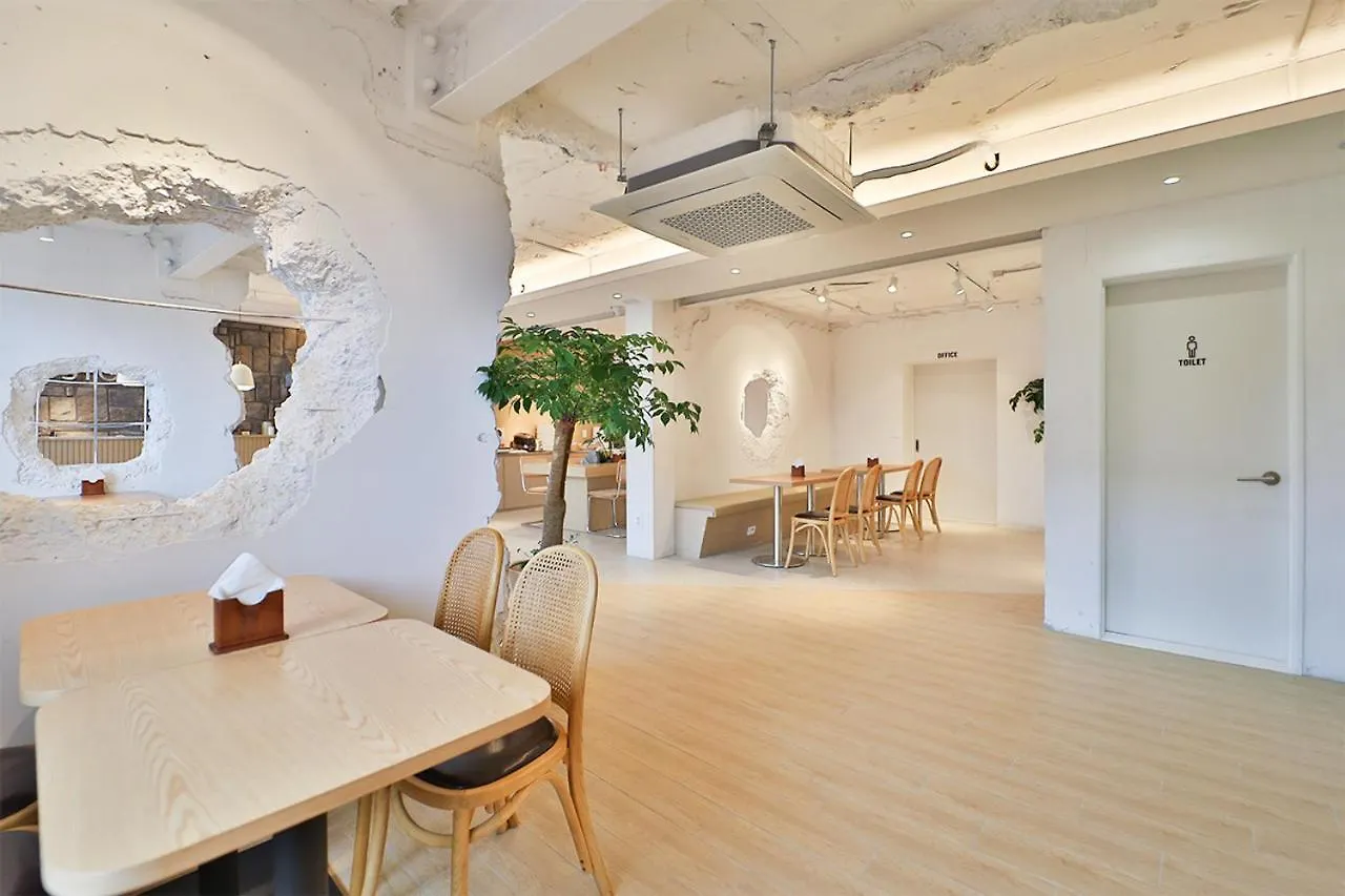 Custom Hotel Ульсан